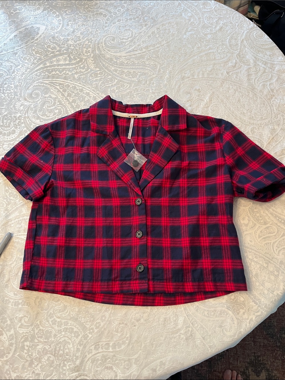Free People Red and Blue Plaid Cropped Button-Up Top CS in EUC